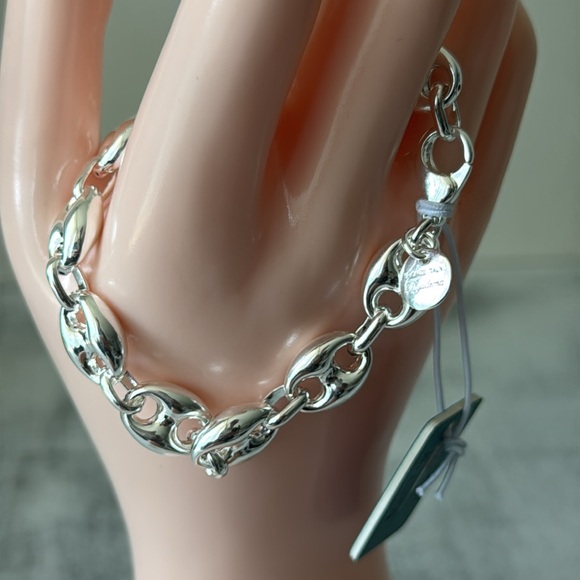 Mia Fiore Elegant Silver Plated Brass Dyadema Polished Link Chain Bracelet - Picture 9 of 10
